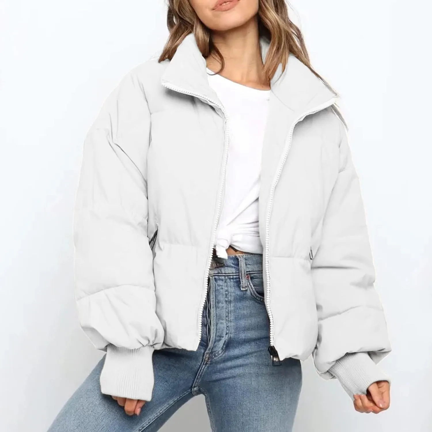 Hasta Womens Cropped Puffer Jacket with Pockets Warm Cozy Down Coats Winter Full Zip Oversized Solid Padded Quilted Jackets